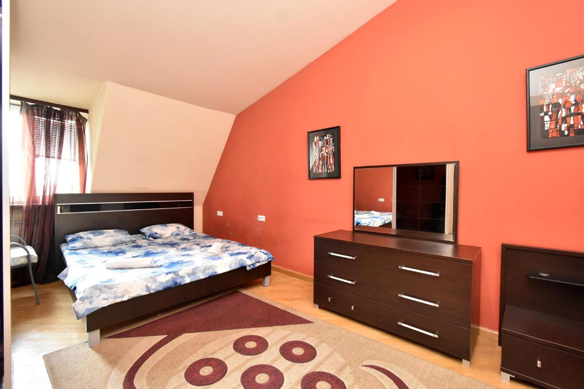 Amigo Guest Hostel Ереван Екстериор снимка