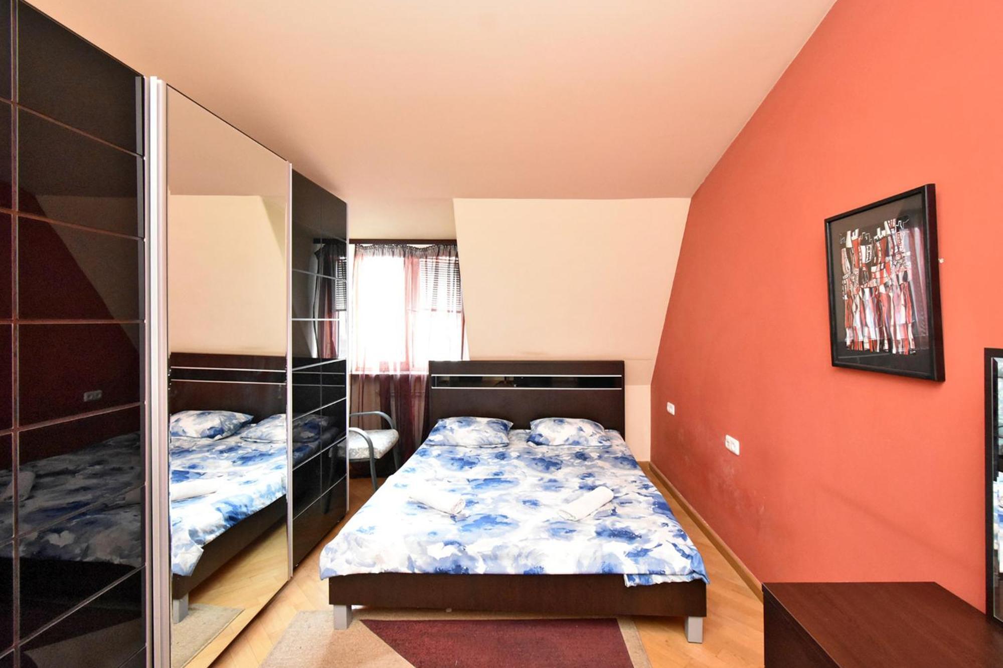 Amigo Guest Hostel Ереван Екстериор снимка