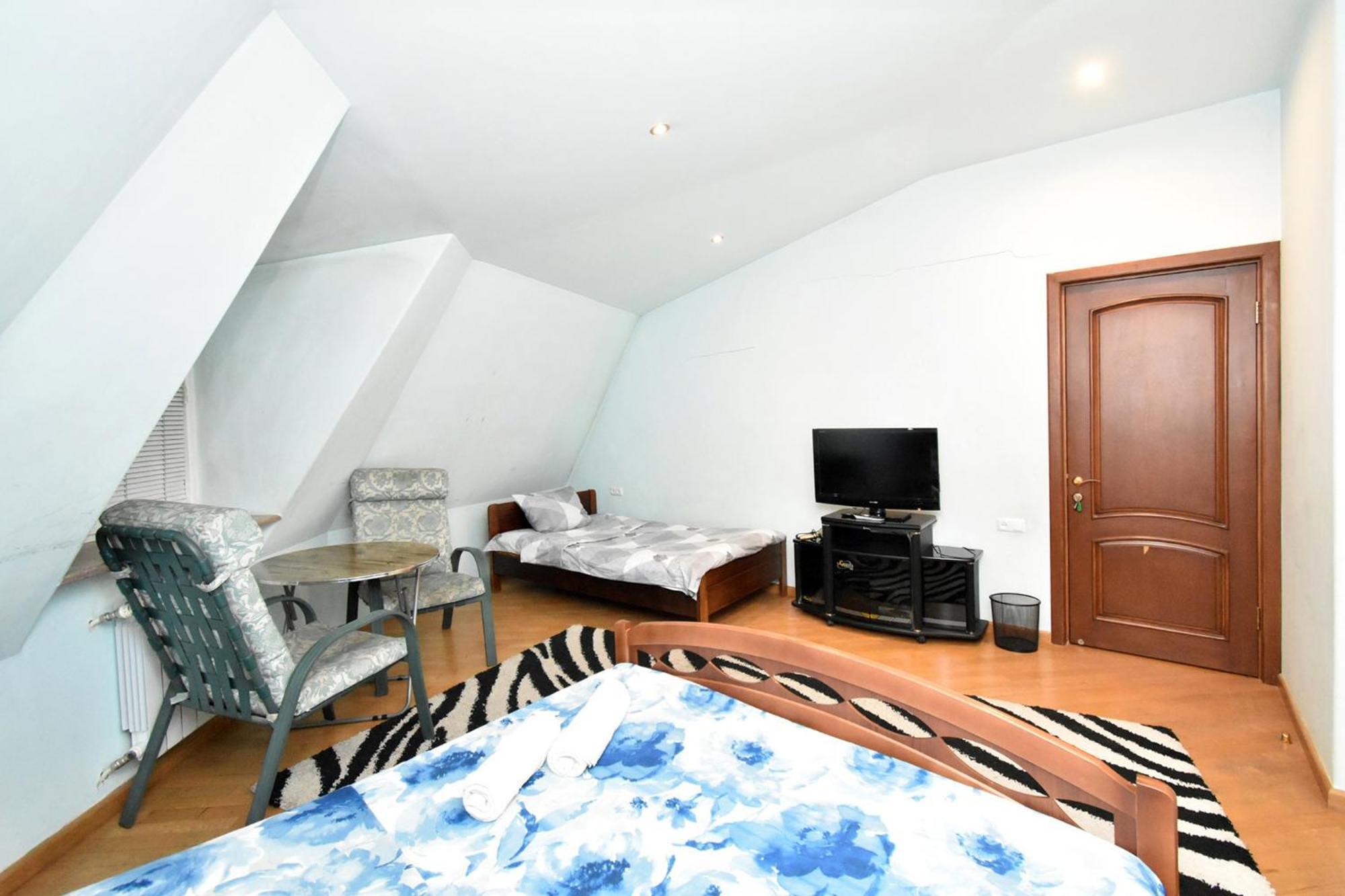 Amigo Guest Hostel Ереван Екстериор снимка
