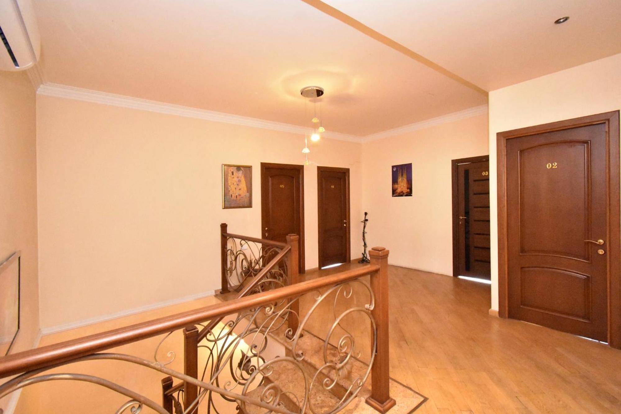Amigo Guest Hostel Ереван Екстериор снимка